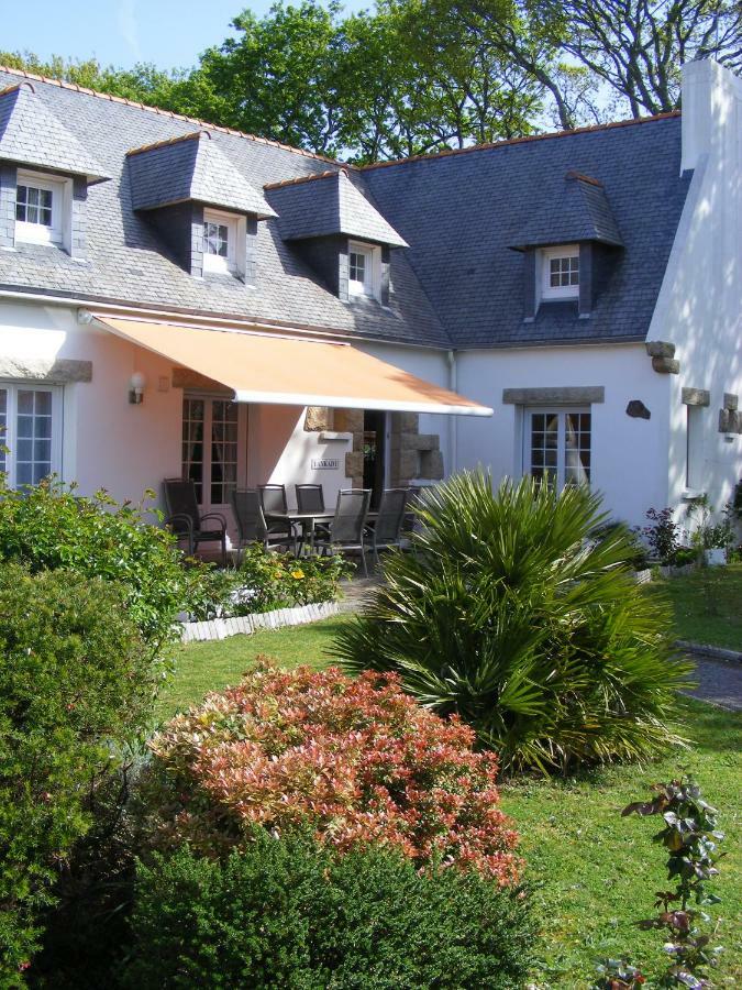 Maison Classee 3 Etoiles, Grand Jardin Clos Au Calme Proche Centre Ville, 10 Min Des Plages Vakantiehuis