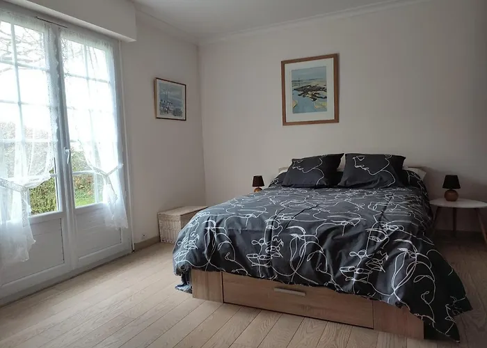 Maison Classee 3 Etoiles, Grand Jardin Clos Au Calme Proche Centre Ville, 10 Min Des Plages
