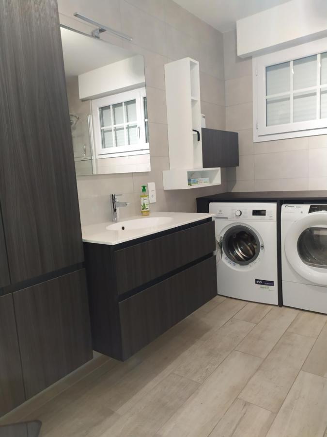 Maison Classee 3 Etoiles, Grand Jardin Clos Au Calme Proche Centre Ville, 10 Min Des Plages Ferienhaus